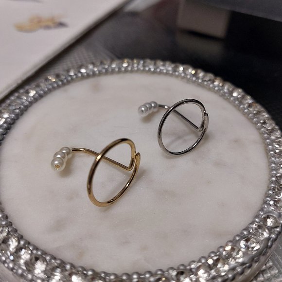 Adjustable Gold & Silver Ring SET With Pearls - Picture 3 of 6